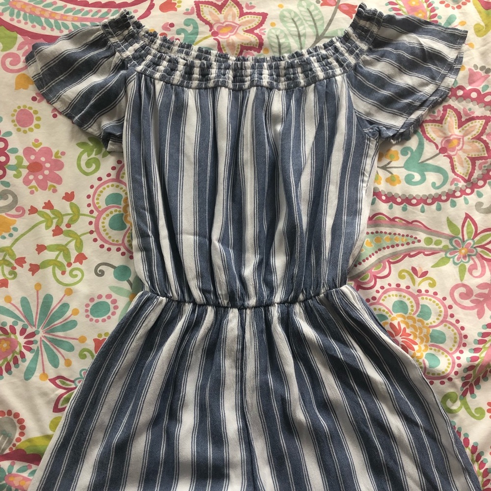 Hollister Romper size XS